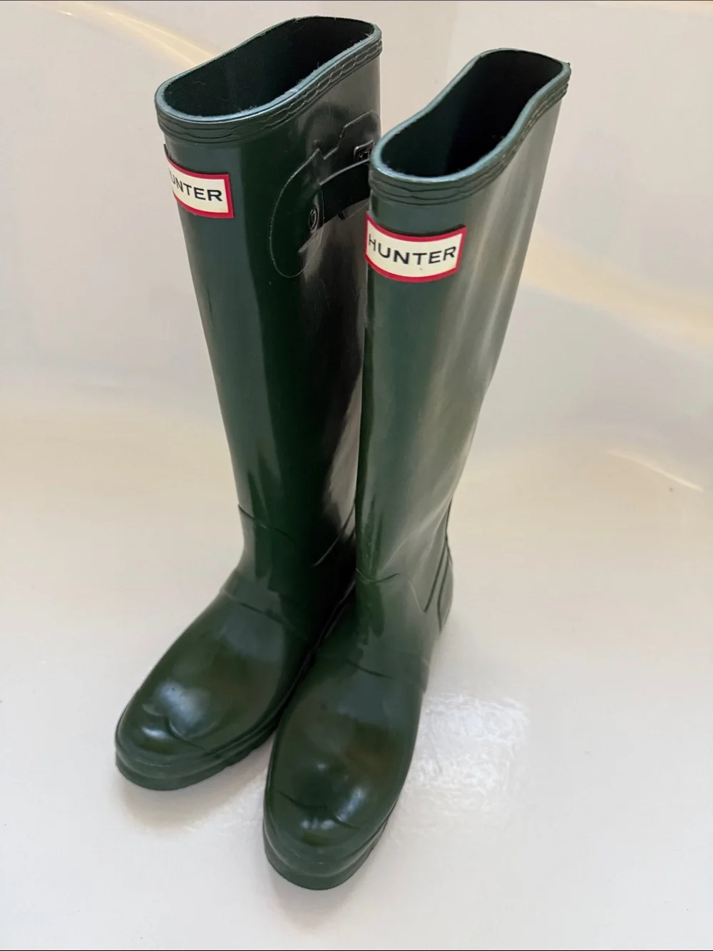 NEVER WORN Hunter Glossy Forest Green Tall Rubber Rain Boots